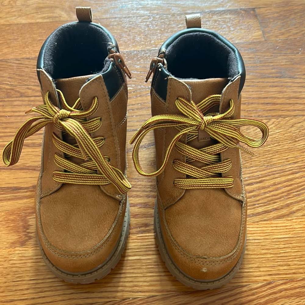 Carters work boots youth size 1.